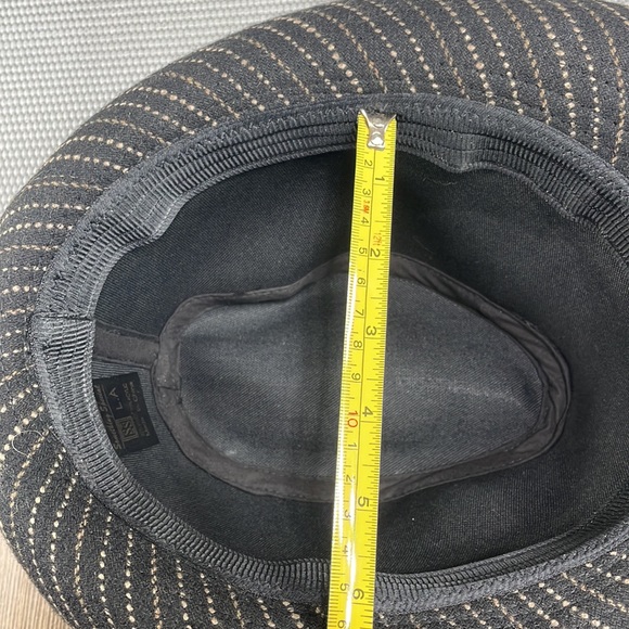 Accessories Striped Fedora Hat Good Condition See Measurements In